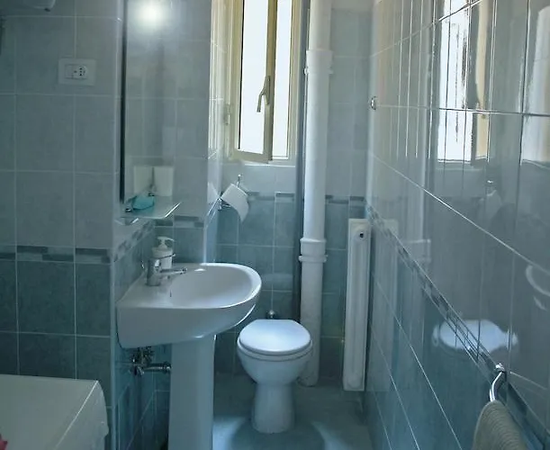 Oda ve Kahvaltı Galilei Roma